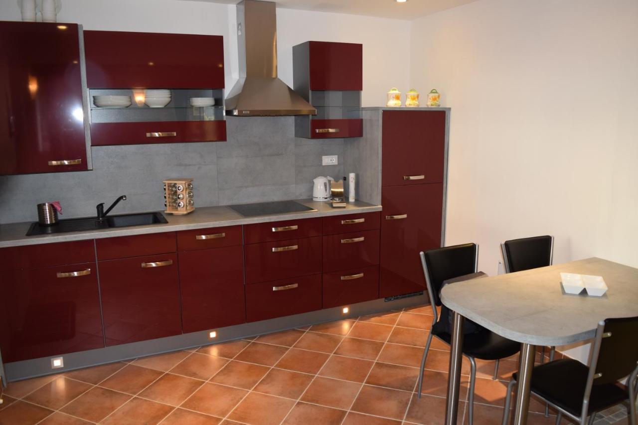 Casa Vacanza Cadorna Residence Тарвизио Экстерьер фото